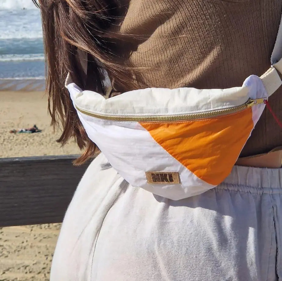 LES-SACOCHES-BANANES-EOLE NKIUP