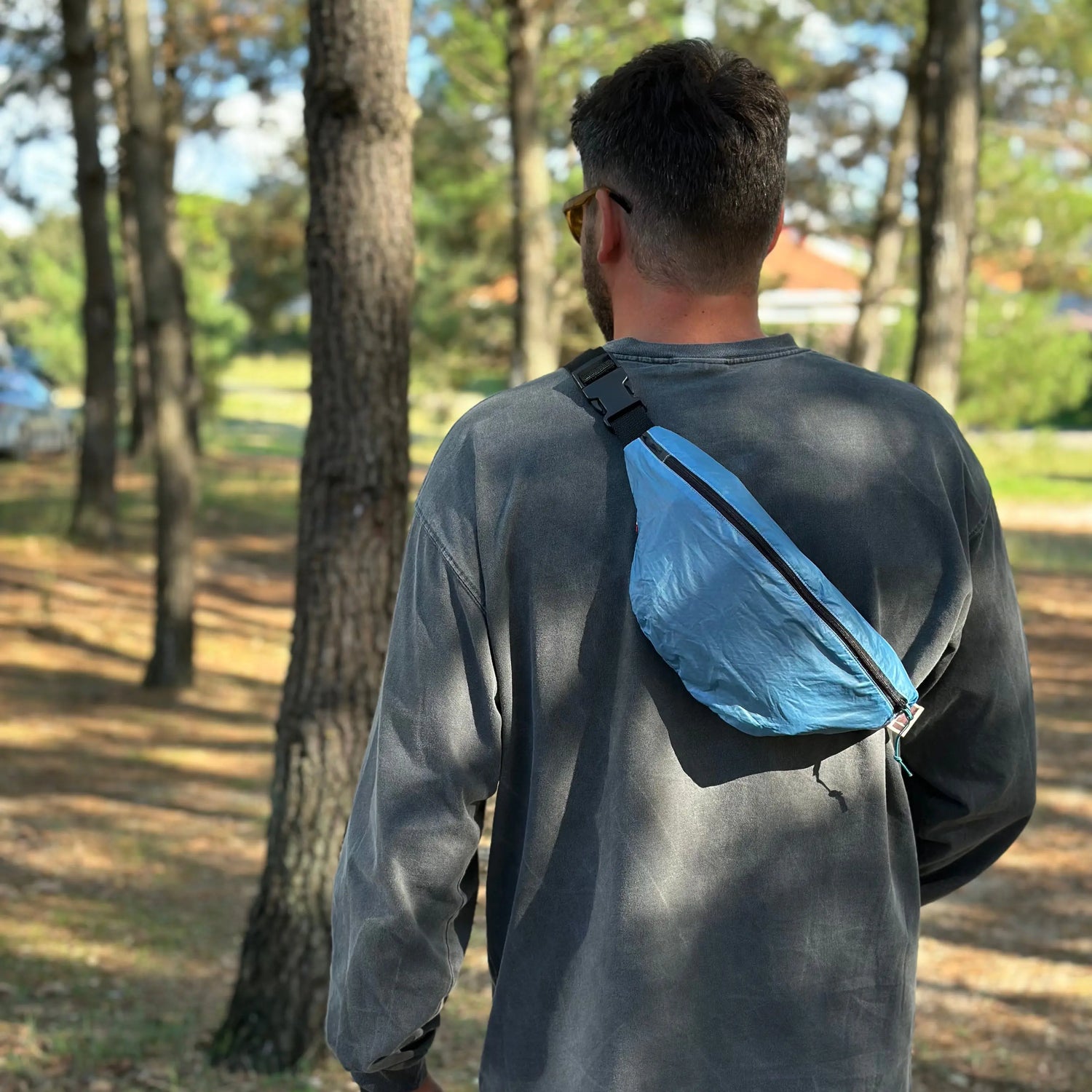 LES-SACOCHES-BANANES-AERO NKIUP