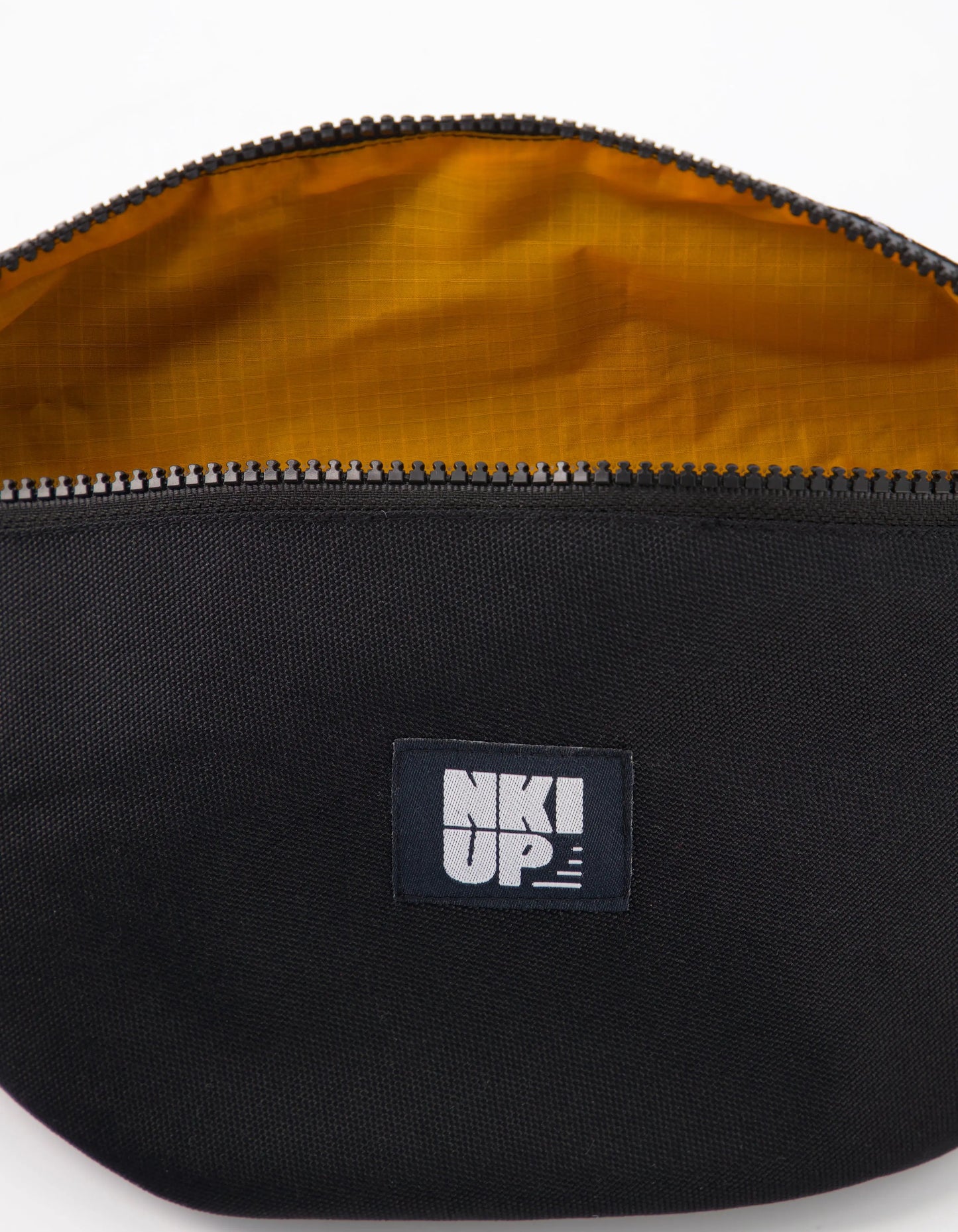 AERO P600 - NKIUP